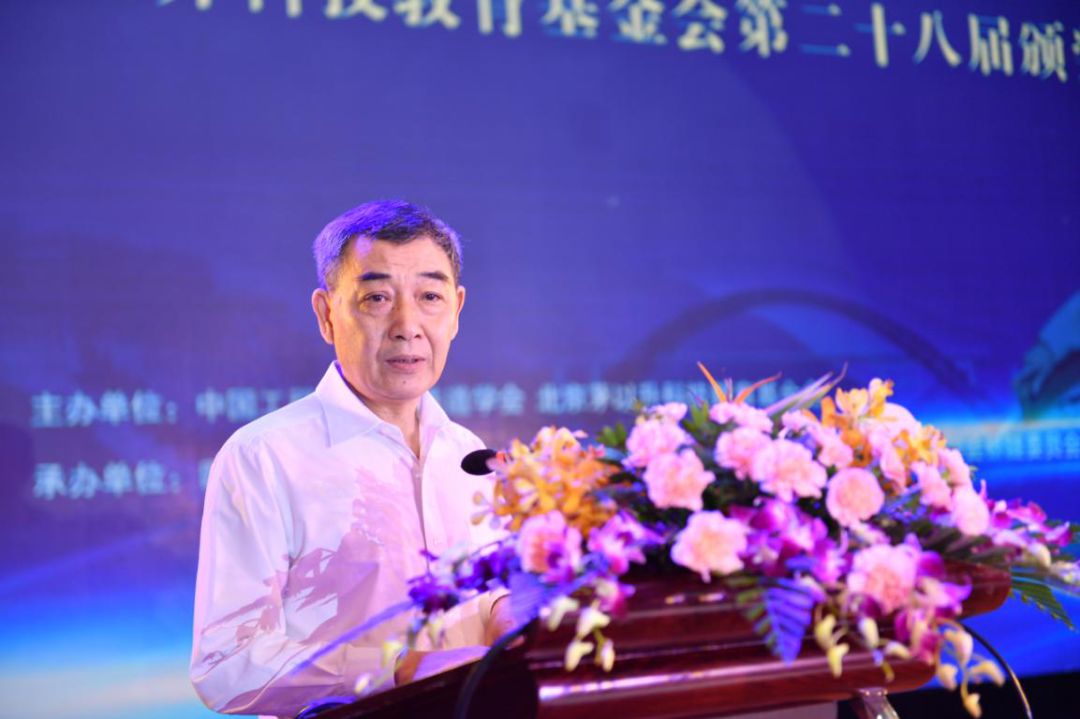 久久久精品国产亚洲成人满18免费网站