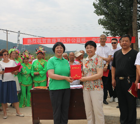 久久久精品国产亚洲成人满18免费网站