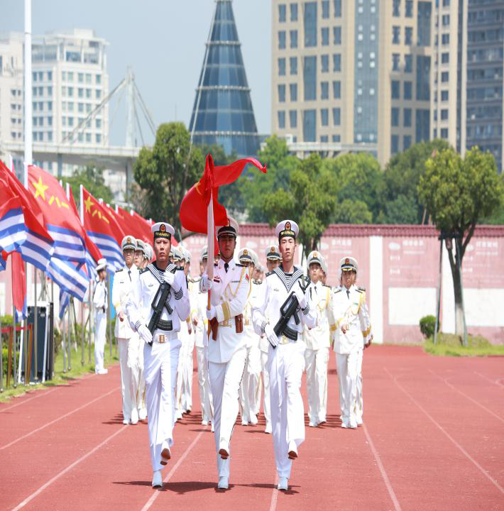 久久久精品国产亚洲成人满18免费网站