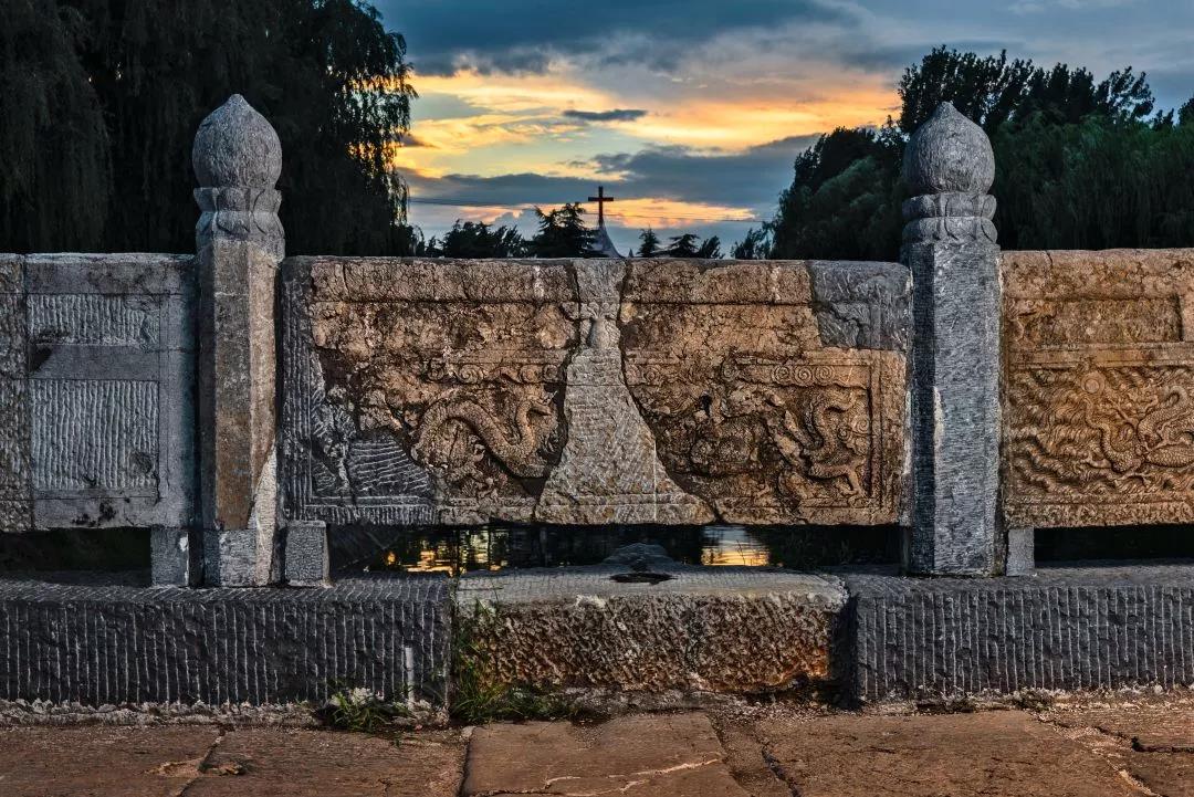 久久久精品国产亚洲成人满18免费网站