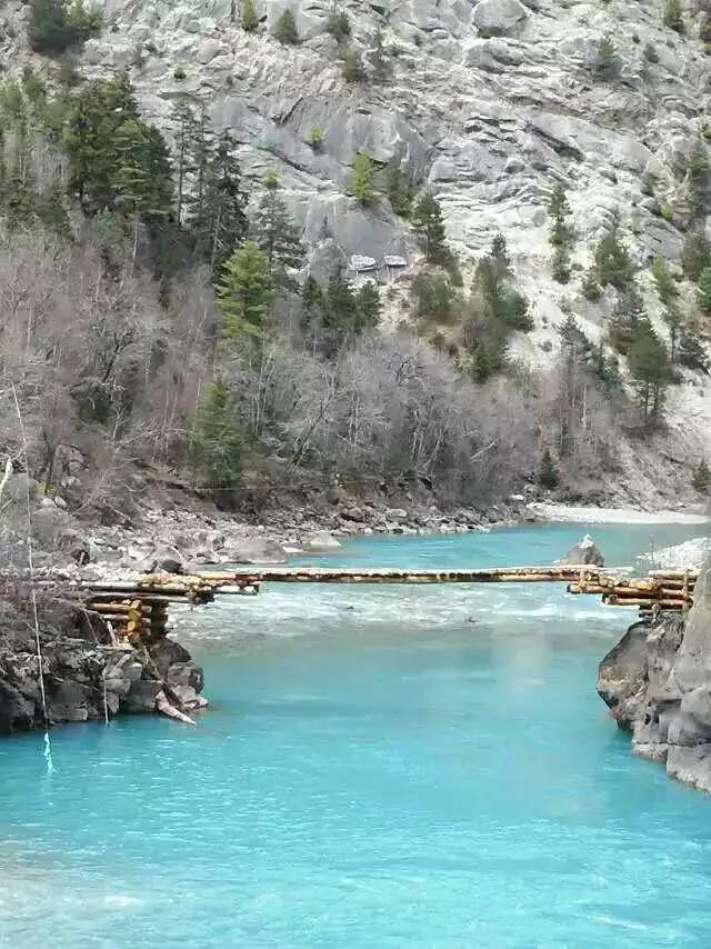 久久久精品国产亚洲成人满18免费网站