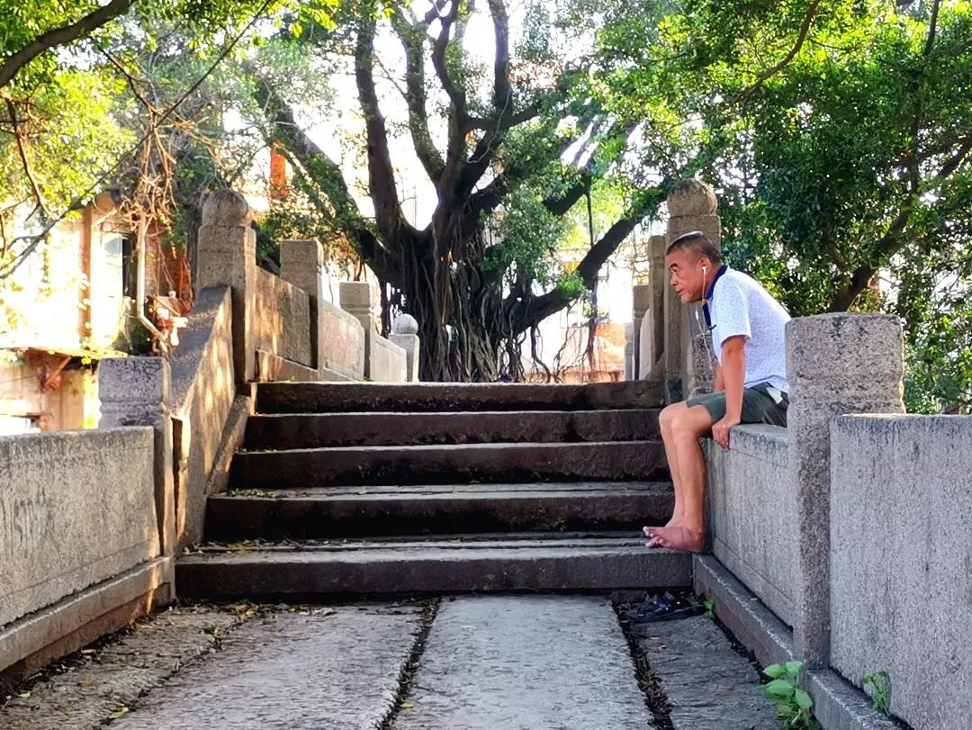 久久久精品国产亚洲成人满18免费网站