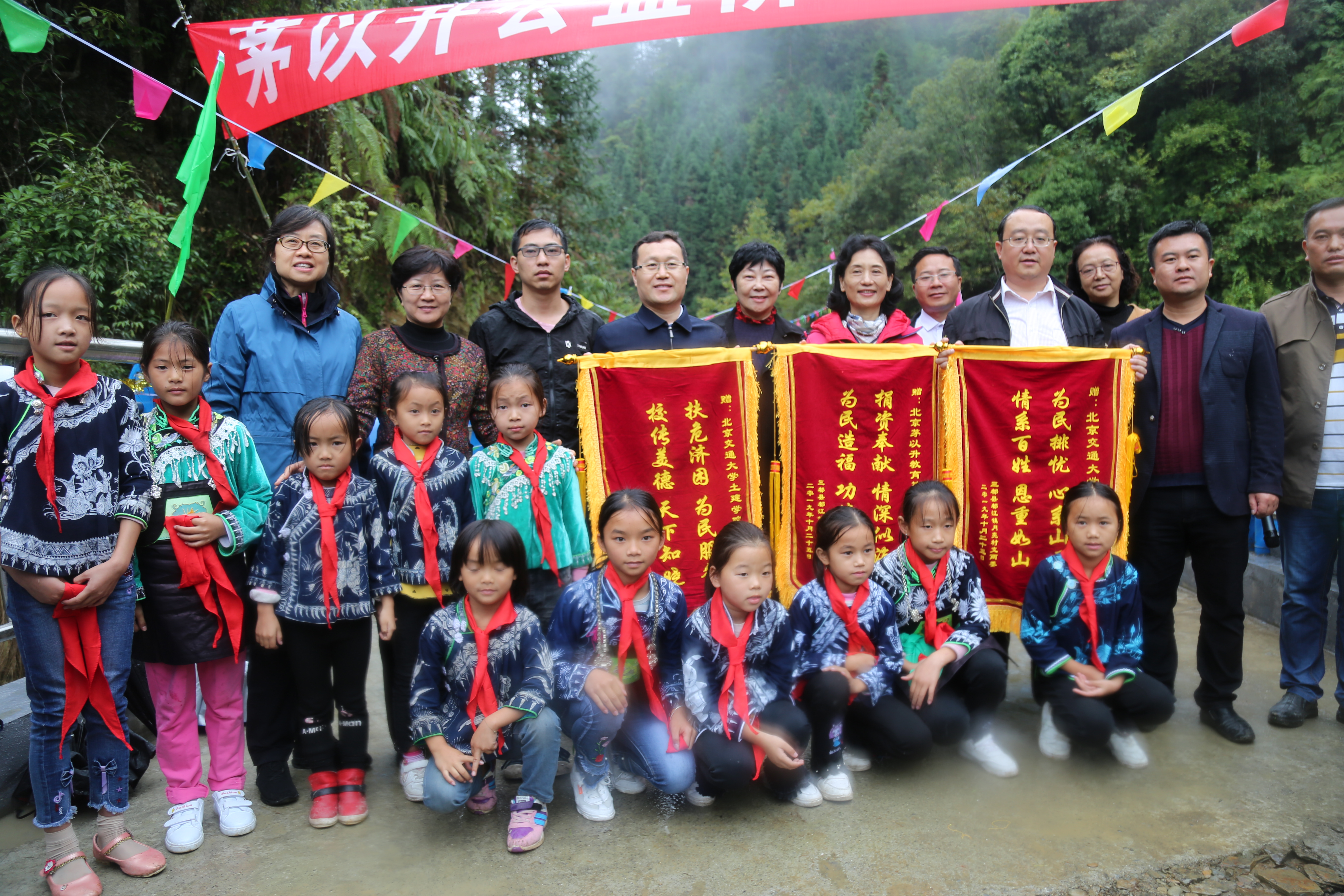 久久久精品国产亚洲成人满18免费网站