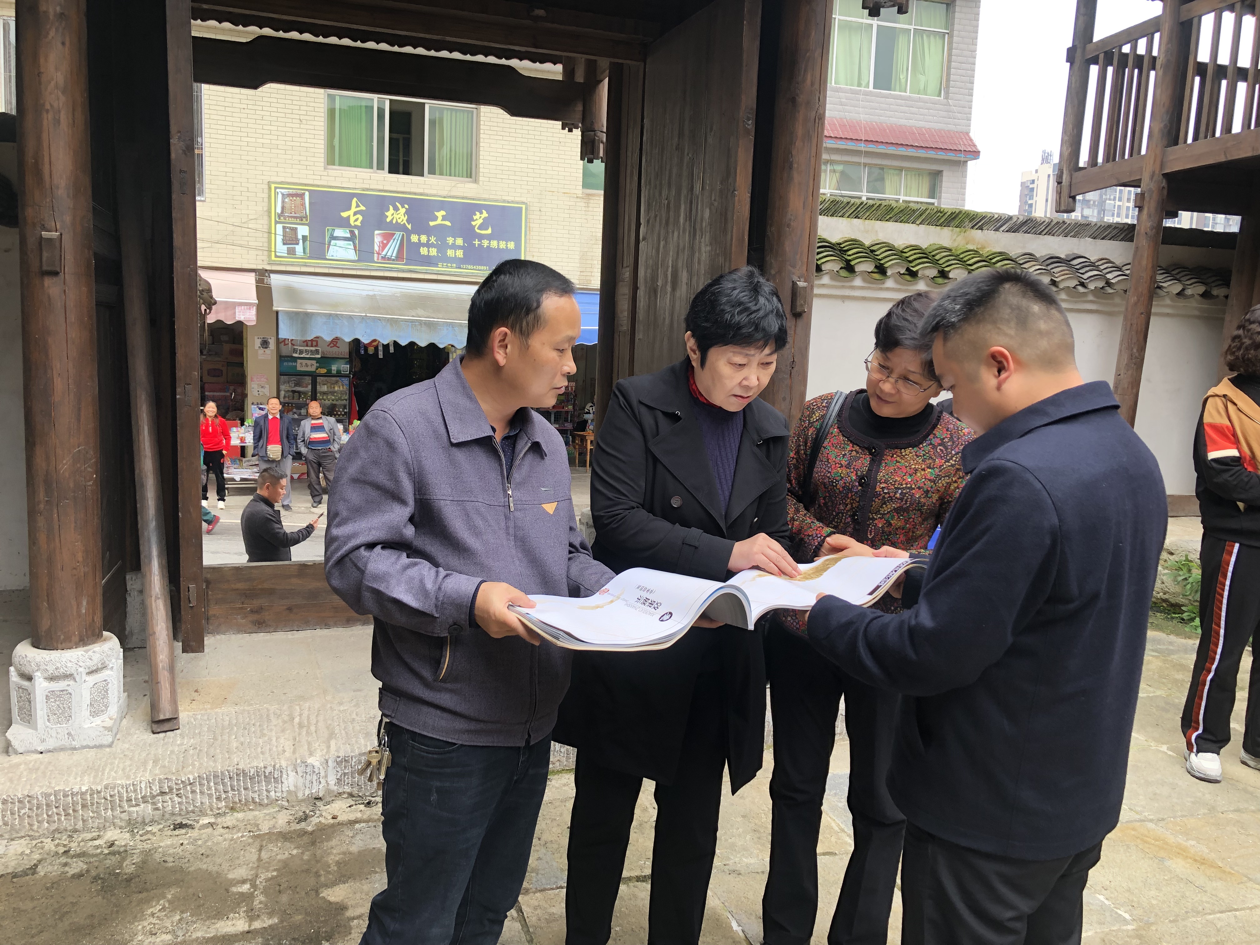 久久久精品国产亚洲成人满18免费网站