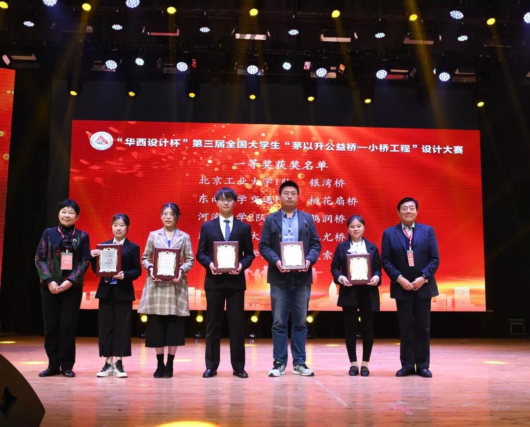 久久久精品国产亚洲成人满18免费网站