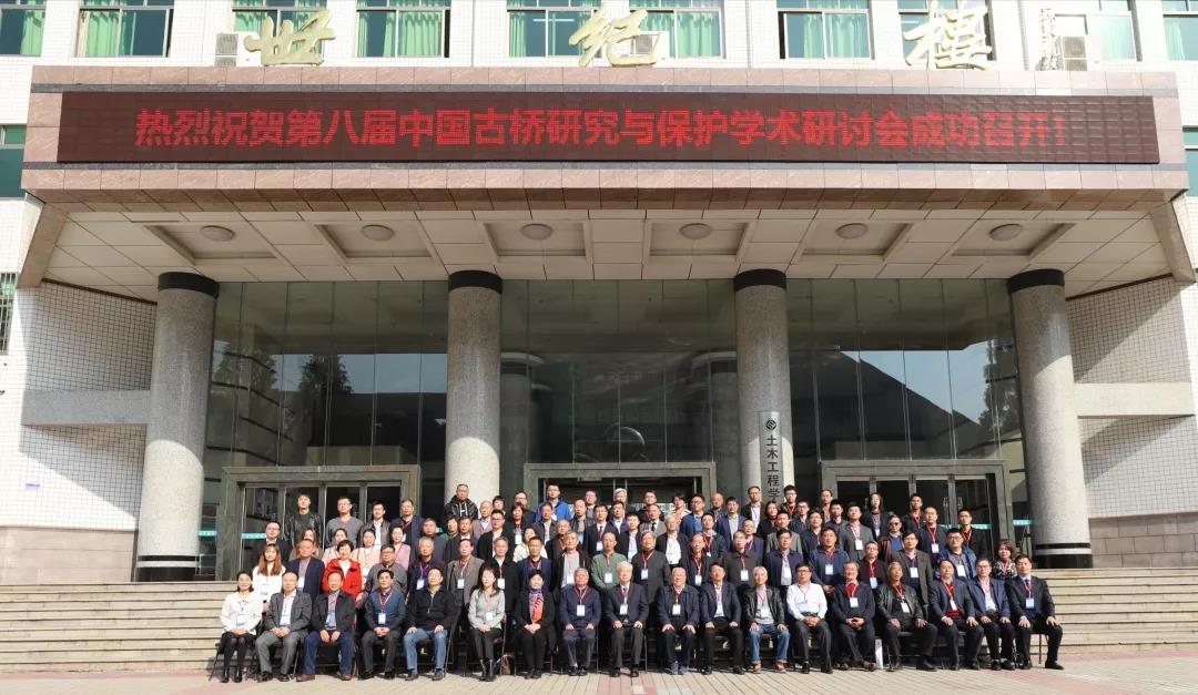 久久久精品国产亚洲成人满18免费网站