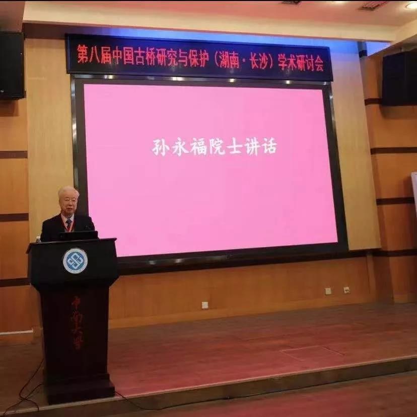 久久久精品国产亚洲成人满18免费网站