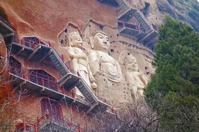 久久久精品国产亚洲成人满18免费网站