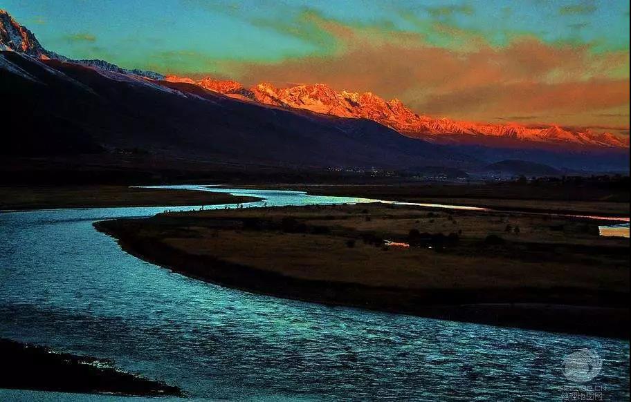 久久久精品国产亚洲成人满18免费网站