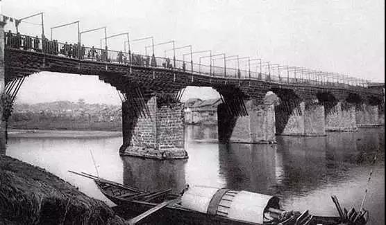 久久久精品国产亚洲成人满18免费网站