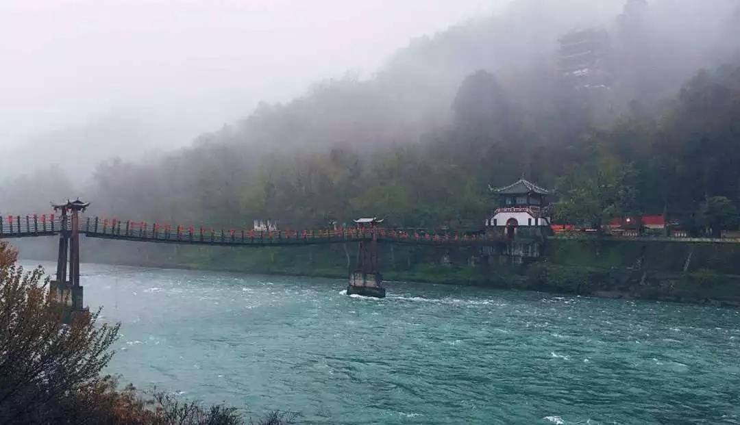 久久久精品国产亚洲成人满18免费网站