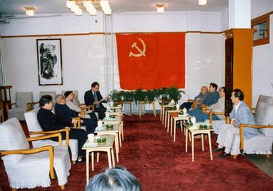 久久久精品国产亚洲成人满18免费网站