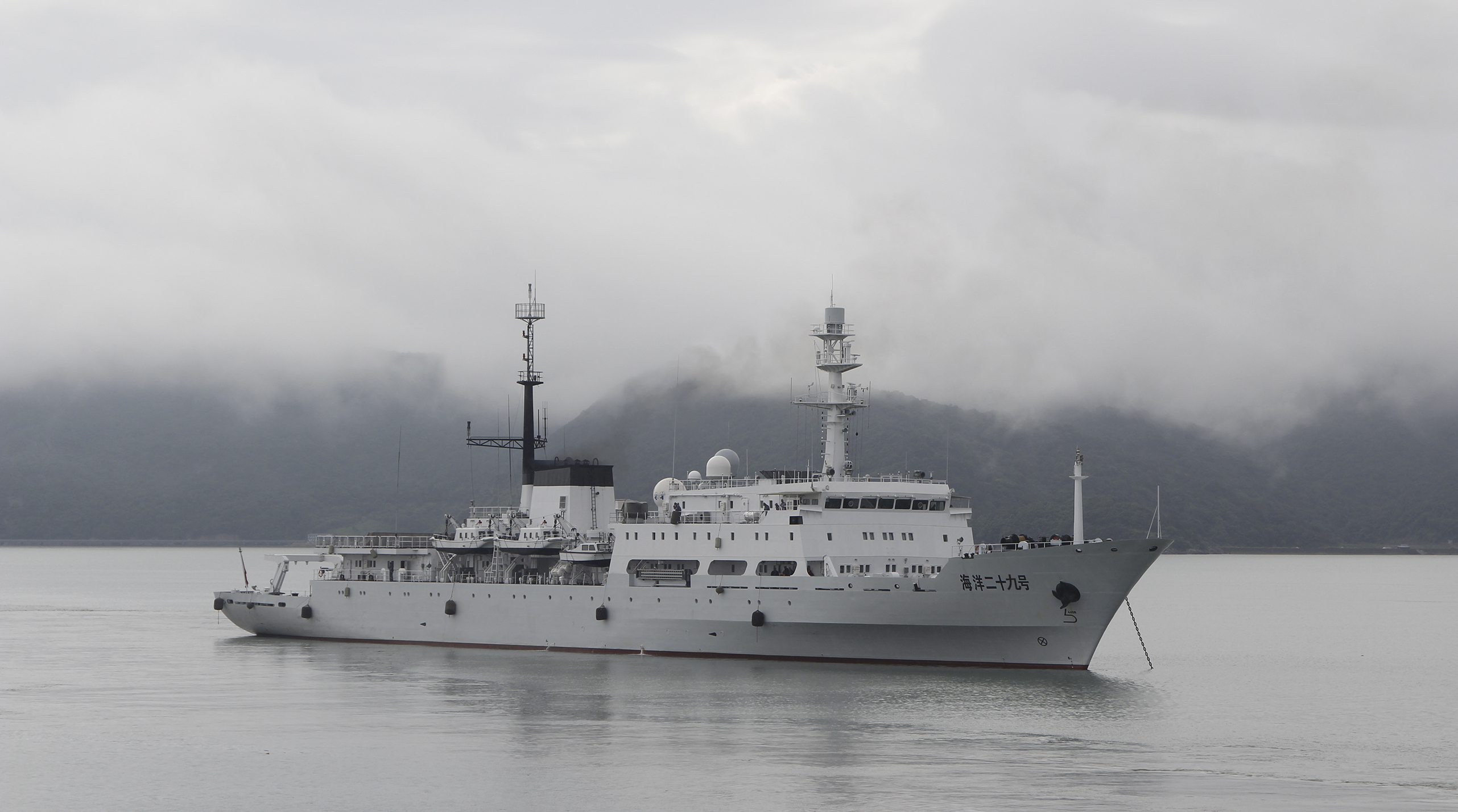 久久久精品国产亚洲成人满18免费网站