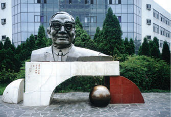 久久久精品国产亚洲成人满18免费网站