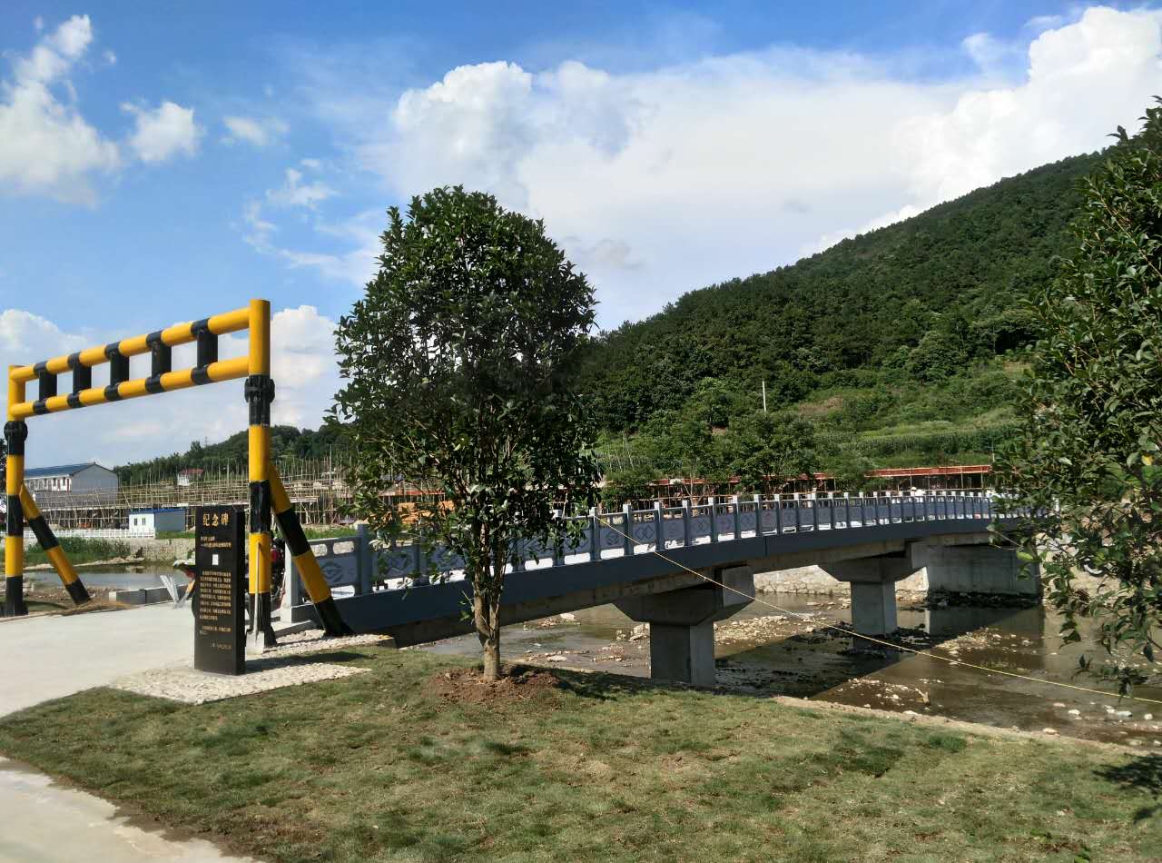 久久久精品国产亚洲成人满18免费网站