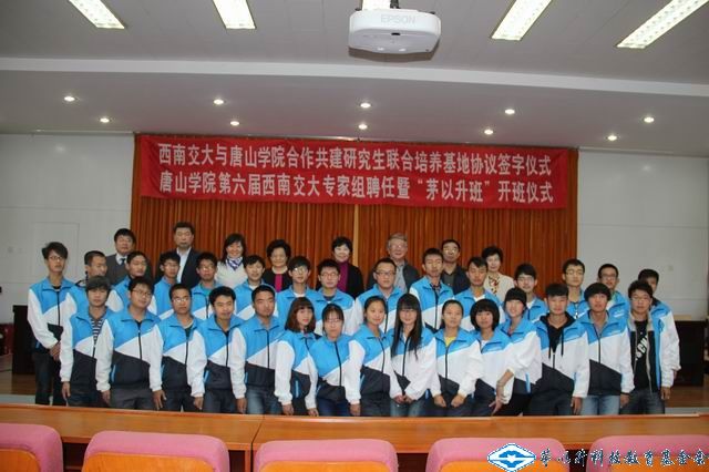 久久久精品国产亚洲成人满18免费网站