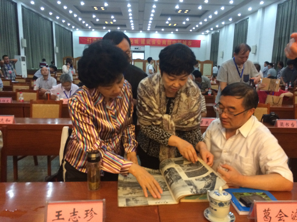 久久久精品国产亚洲成人满18免费网站