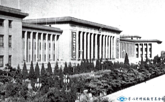 久久久精品国产亚洲成人满18免费网站