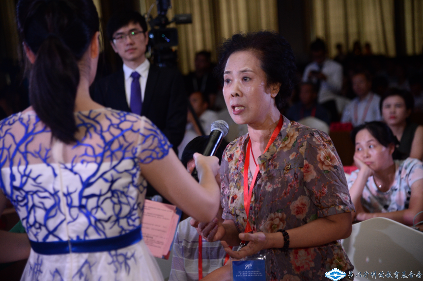 久久久精品国产亚洲成人满18免费网站