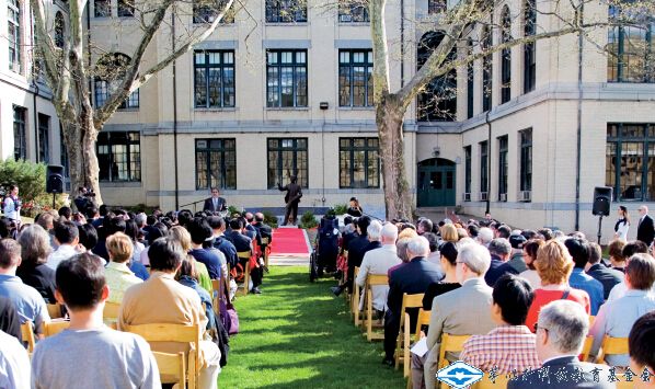 久久久精品国产亚洲成人满18免费网站