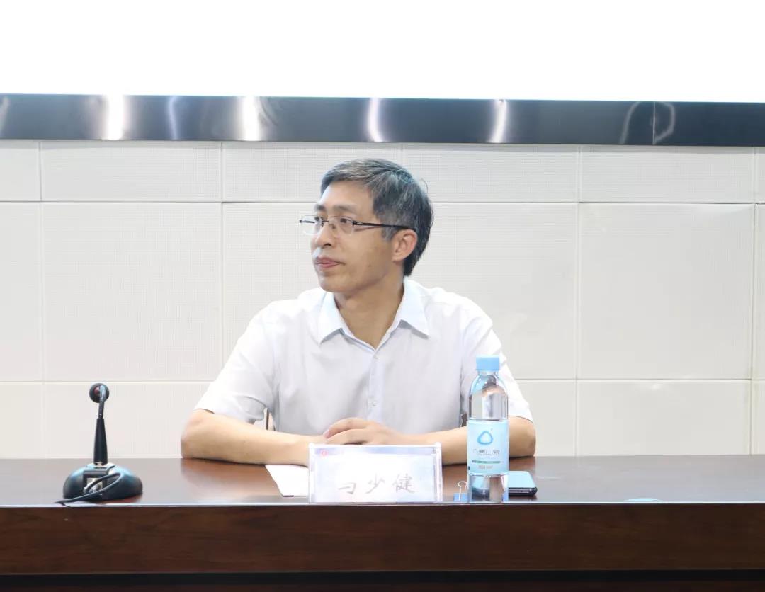 久久久精品国产亚洲成人满18免费网站