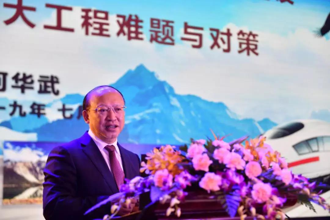 久久久精品国产亚洲成人满18免费网站