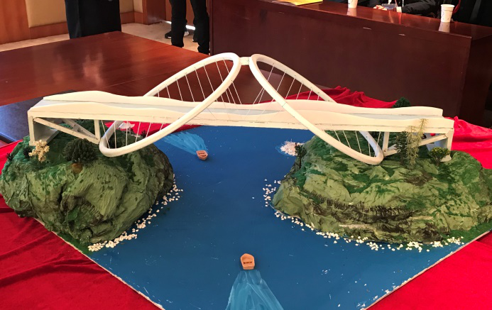 久久久精品国产亚洲成人满18免费网站