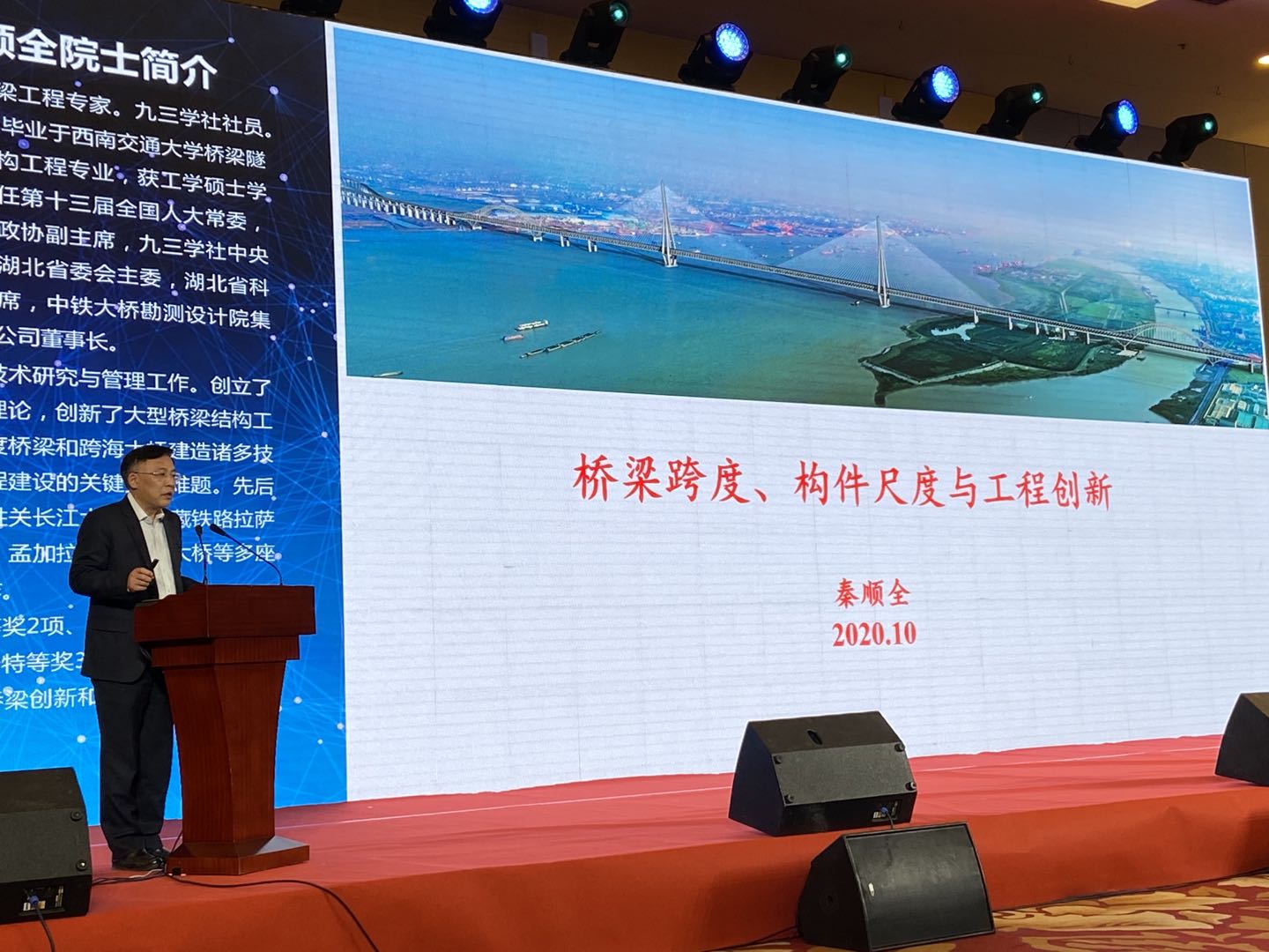 久久久精品国产亚洲成人满18免费网站