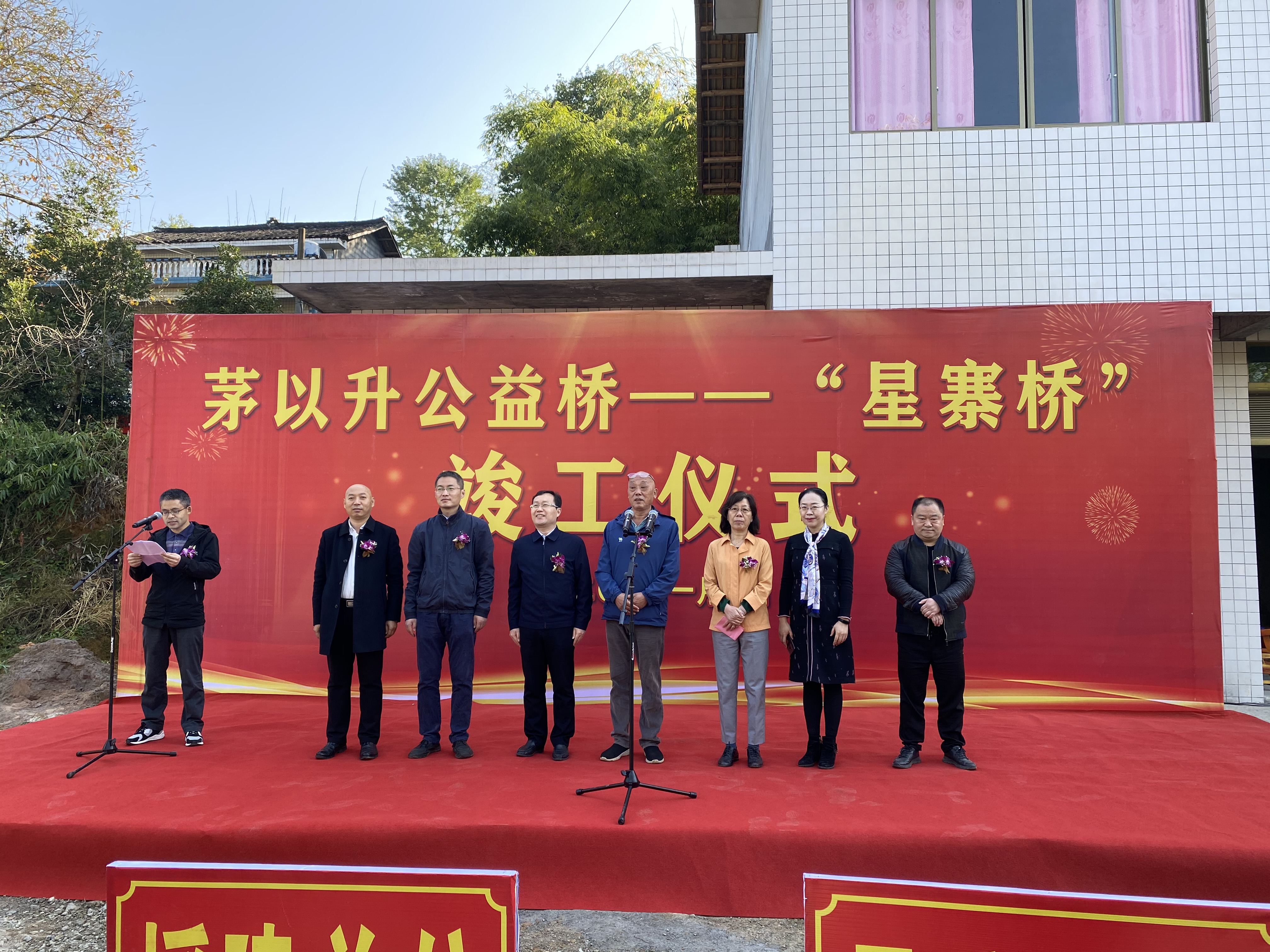 久久久精品国产亚洲成人满18免费网站