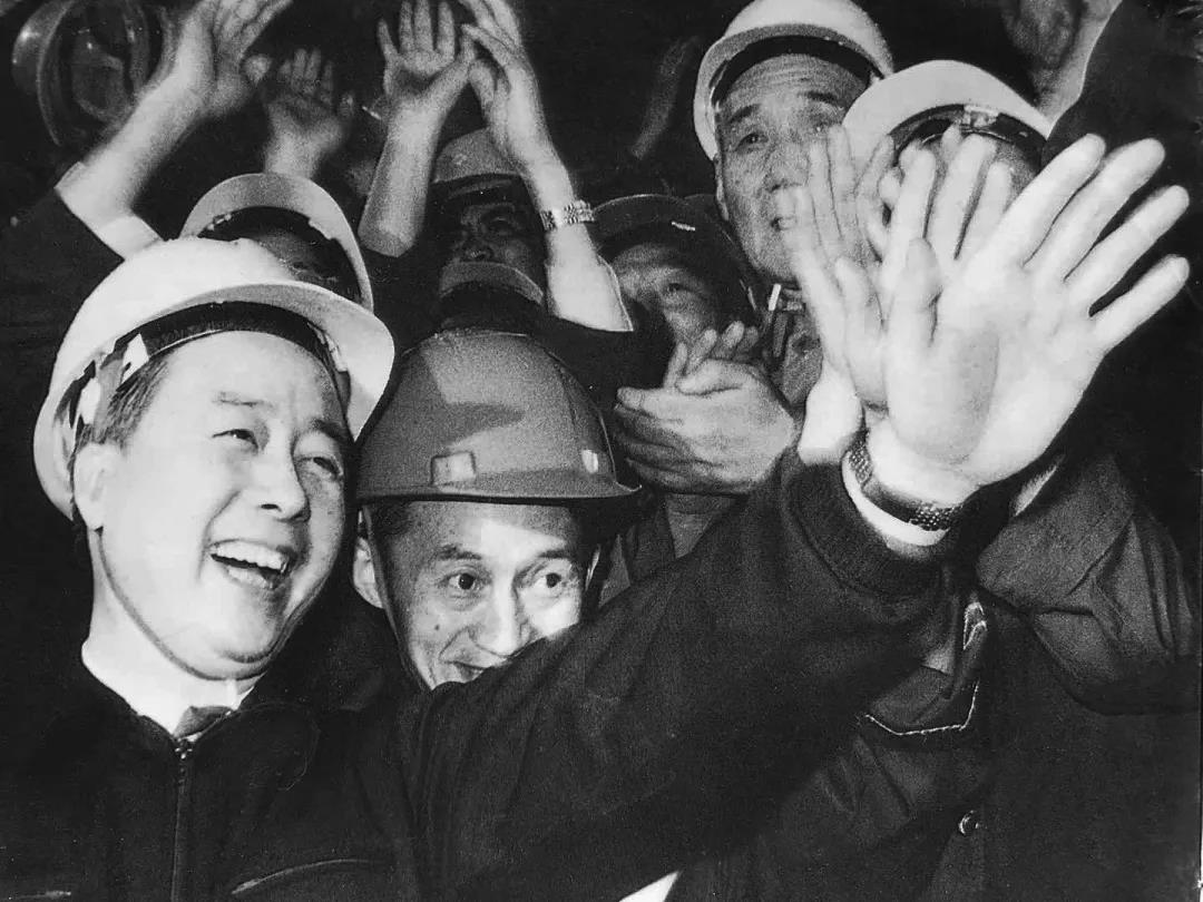 久久久精品国产亚洲成人满18免费网站