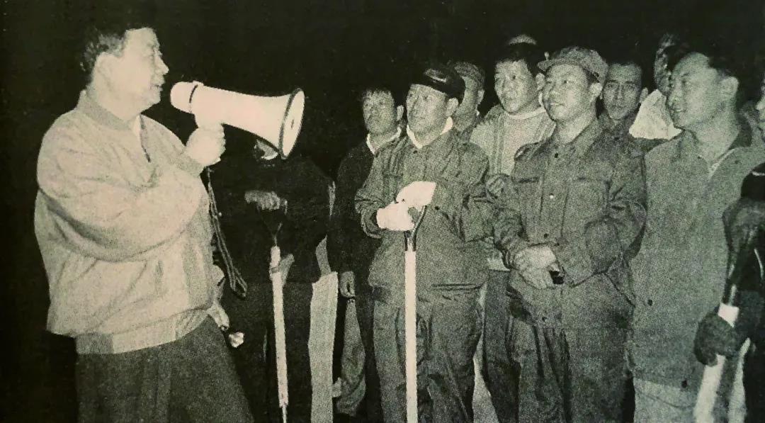 久久久精品国产亚洲成人满18免费网站