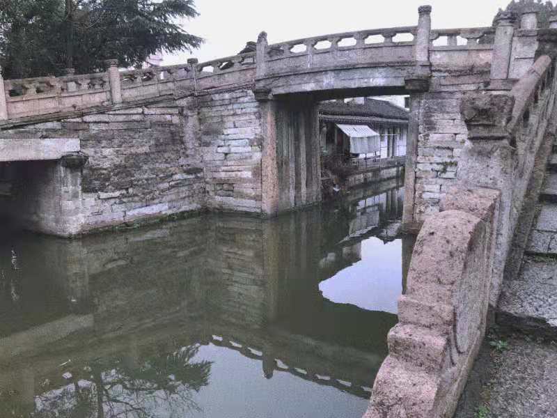 久久久精品国产亚洲成人满18免费网站