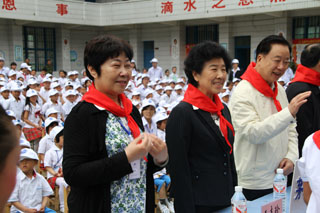 久久久精品国产亚洲成人满18免费网站