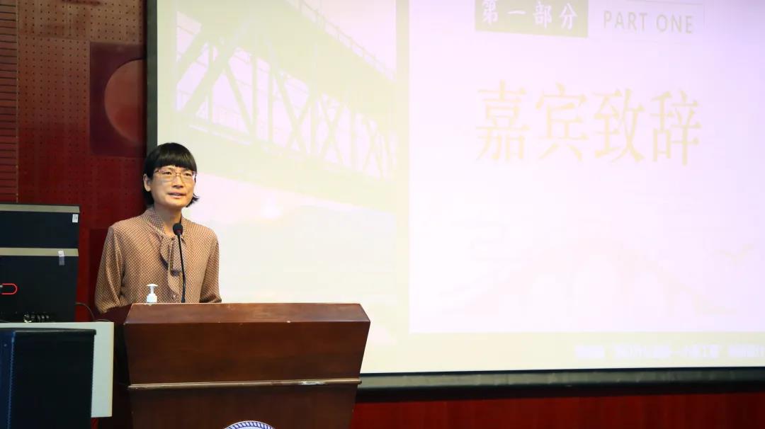 久久久精品国产亚洲成人满18免费网站