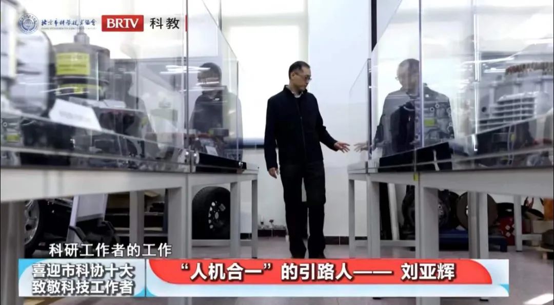 久久久精品国产亚洲成人满18免费网站