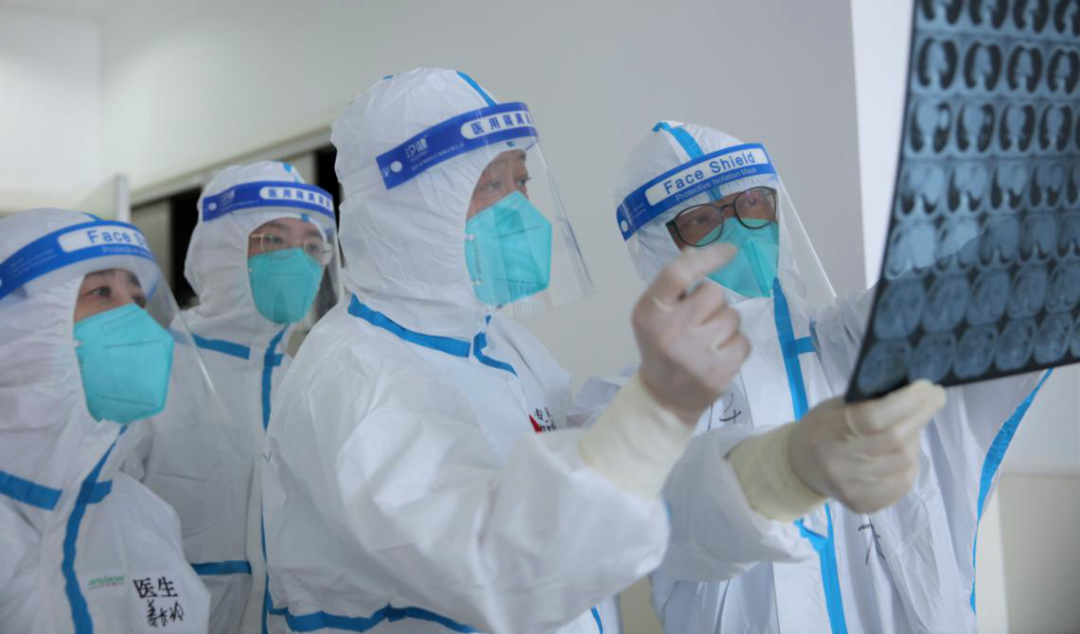 久久久精品国产亚洲成人满18免费网站