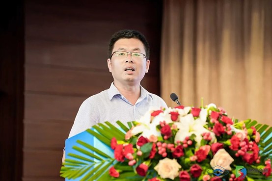 久久久精品国产亚洲成人满18免费网站