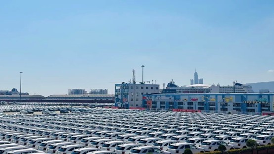 久久久精品国产亚洲成人满18免费网站