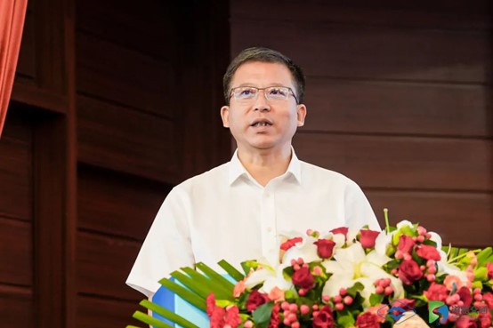 久久久精品国产亚洲成人满18免费网站