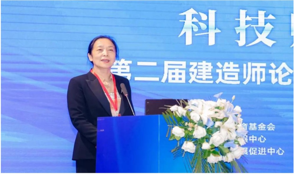 久久久精品国产亚洲成人满18免费网站