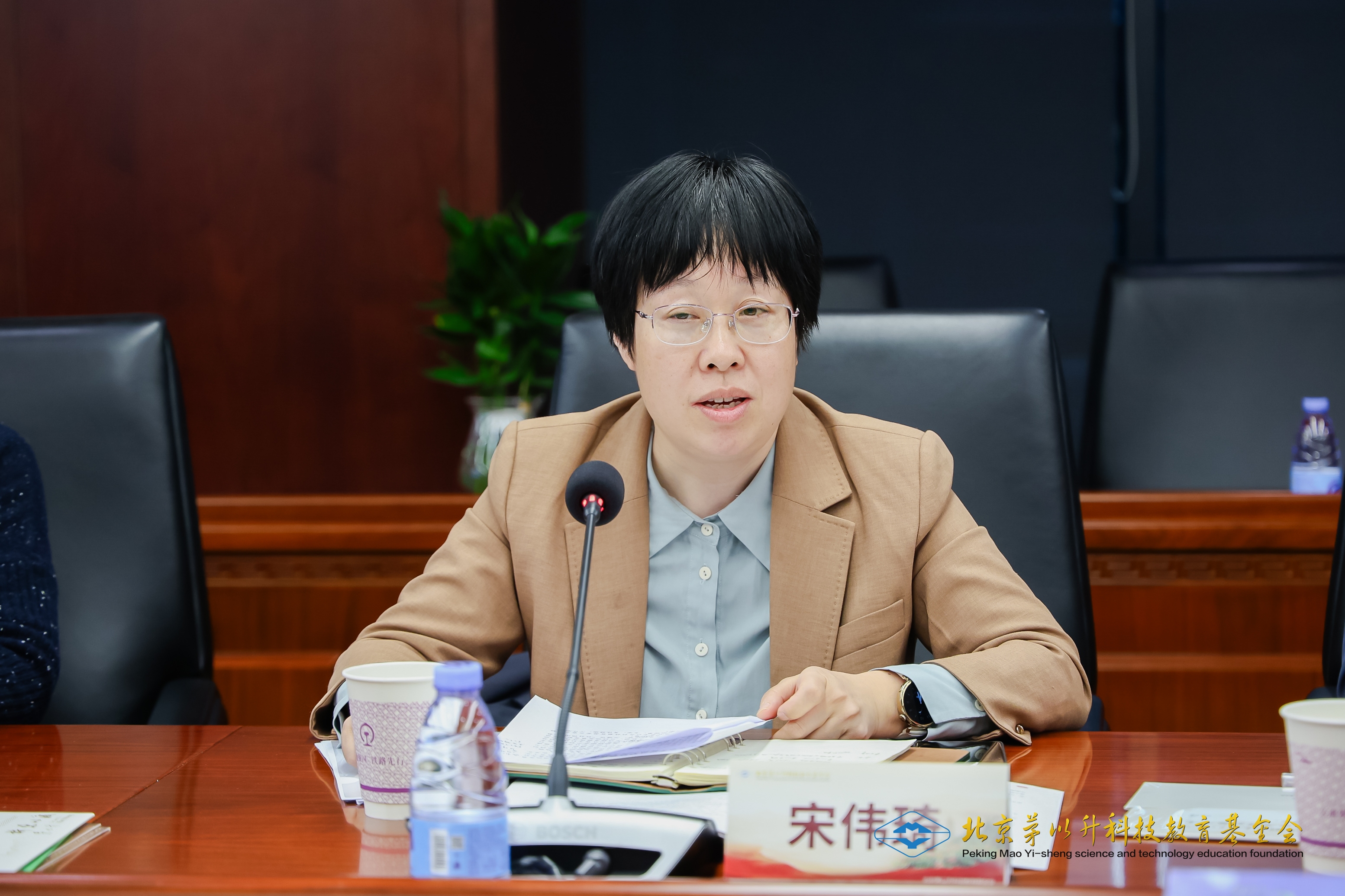 久久久精品国产亚洲成人满18免费网站