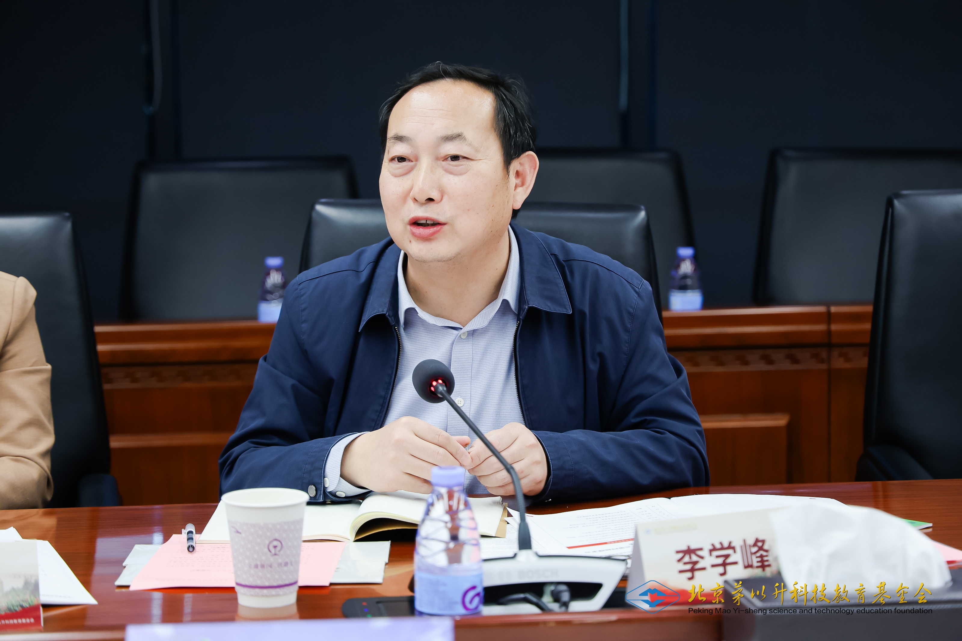 久久久精品国产亚洲成人满18免费网站