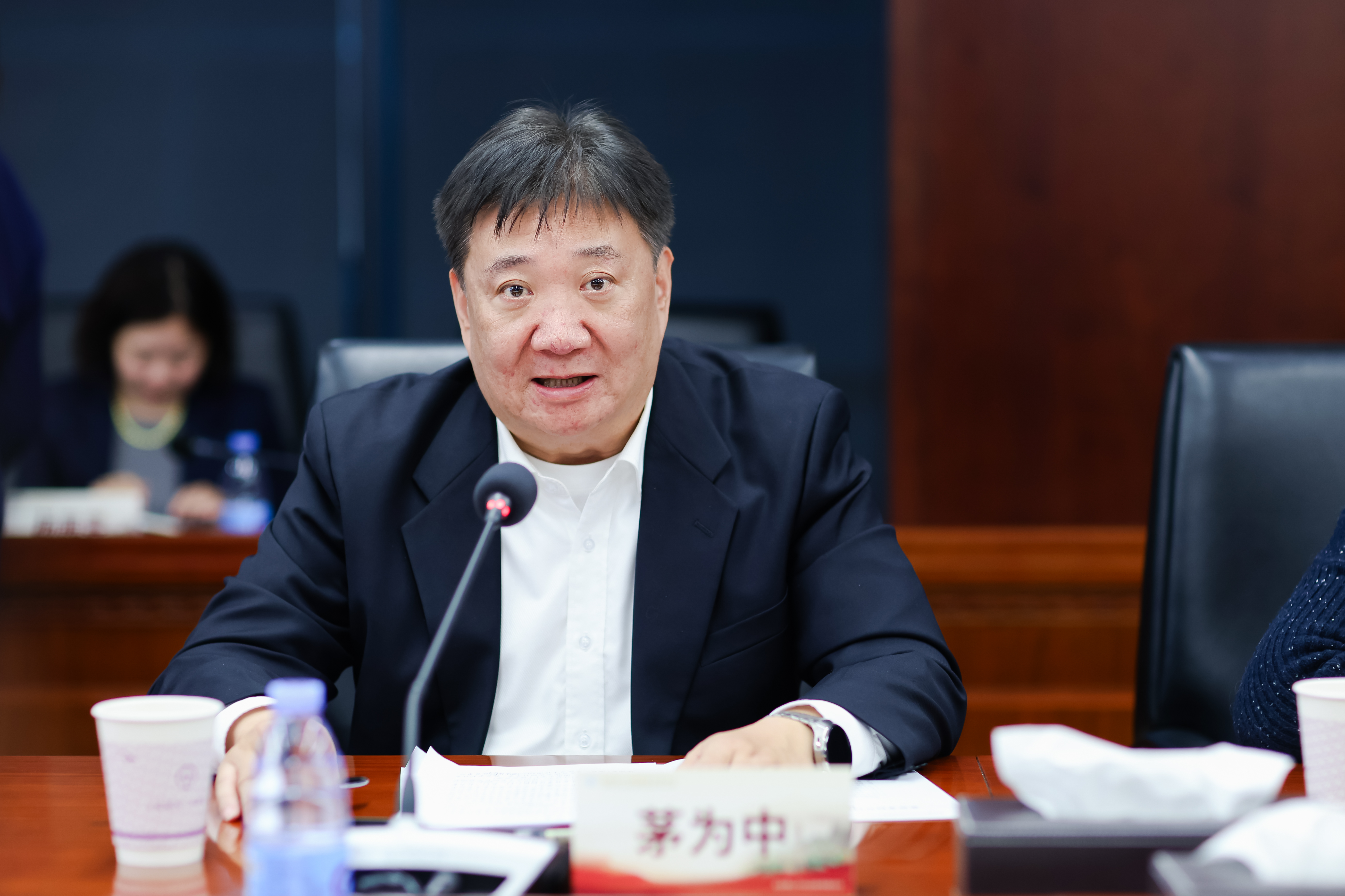 久久久精品国产亚洲成人满18免费网站