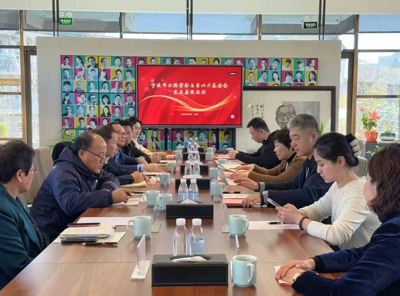 久久久精品国产亚洲成人满18免费网站