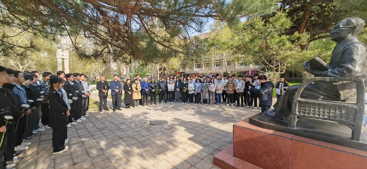 久久久精品国产亚洲成人满18免费网站