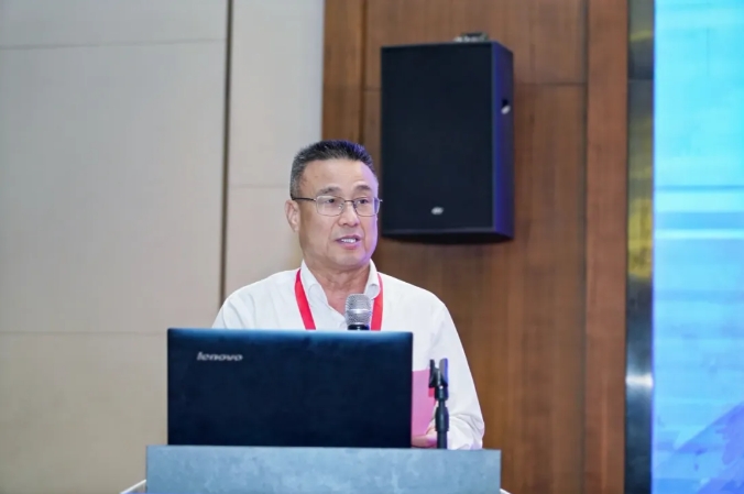 久久久精品国产亚洲成人满18免费网站