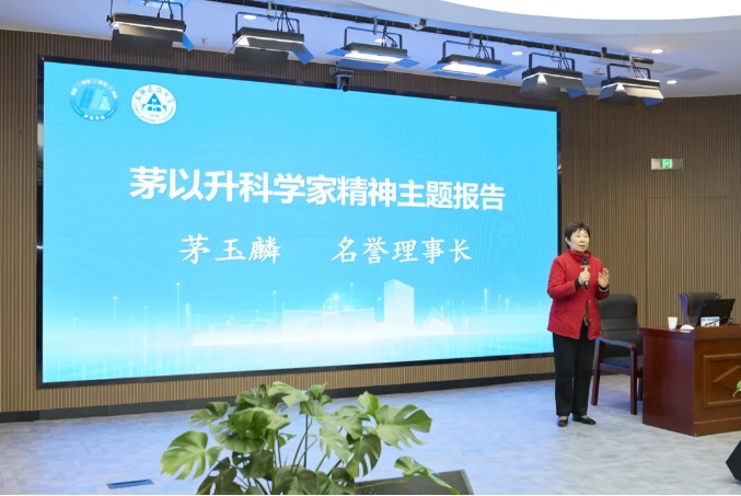 久久久精品国产亚洲成人满18免费网站