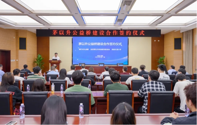 久久久精品国产亚洲成人满18免费网站