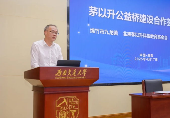 久久久精品国产亚洲成人满18免费网站