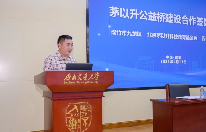 久久久精品国产亚洲成人满18免费网站